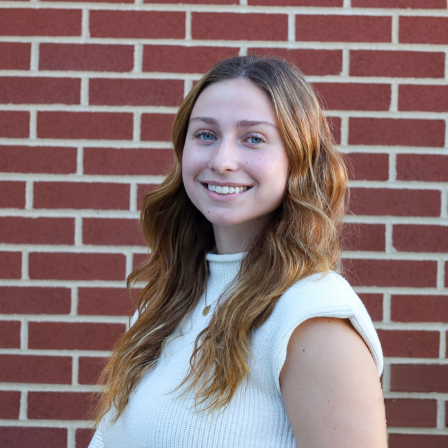 Abbey McNely headshot