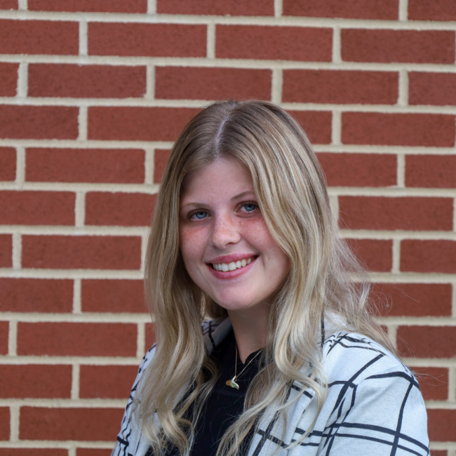Jennifer Sloan headshot