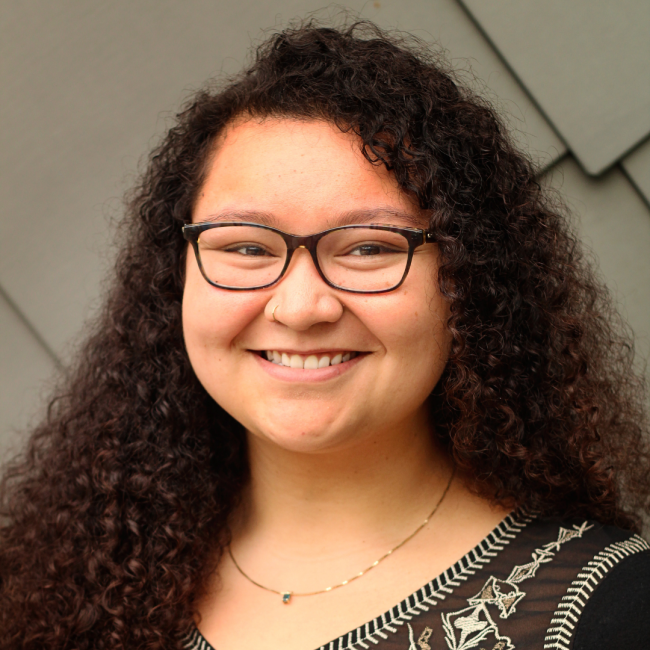 Sophia Dovenbarger headshot