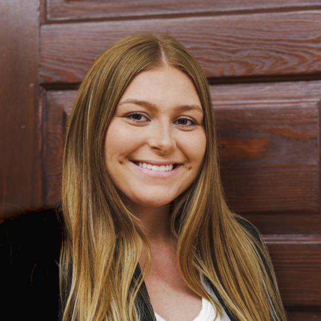 Arrington Wright headshot